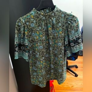Loft short full sleeve mock neck paisley top